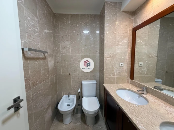 Apartamento T2 para Arrendamento em Matosinhos e Leça da Palmeira Foto 17