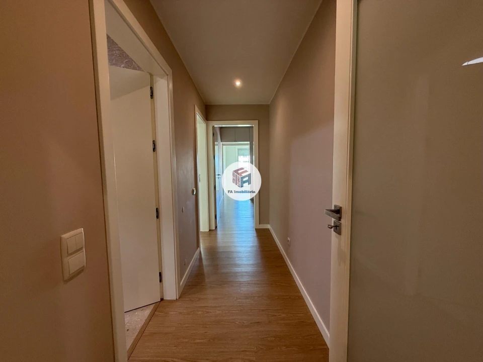 Apartamento T2 para Arrendamento em Matosinhos e Leça da Palmeira Foto 8
