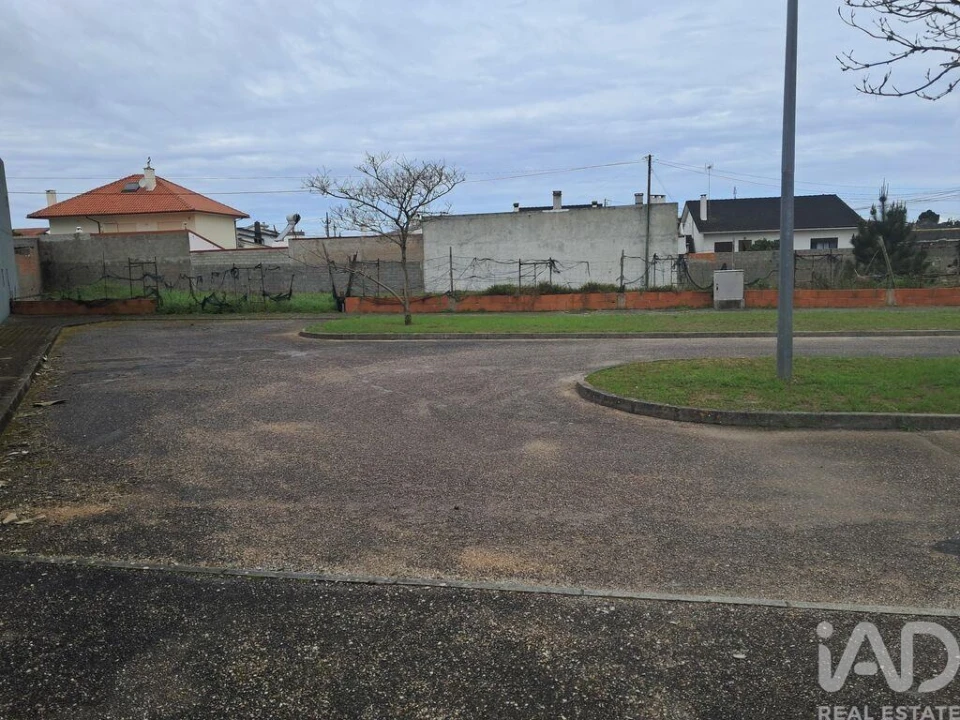 Terreno para Venda em Vieira de Leiria Foto 13