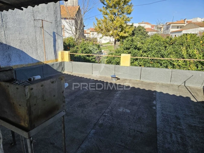 Moradia T2 para Venda em Alter do Chão Foto 6