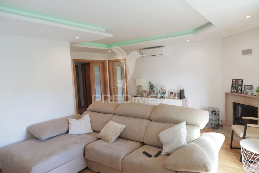 Apartamento T3 para Venda em Quinta do Anjo Foto 3