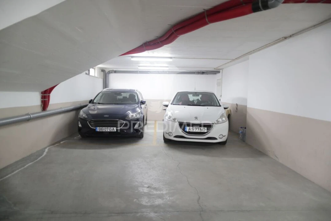 Apartamento T3 para Venda em Quinta do Anjo Foto 19