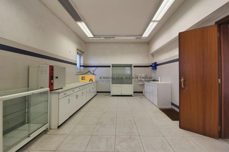 Escritório para Arrendamento em São Mamede de Infesta e Senhora da Hora Foto 9