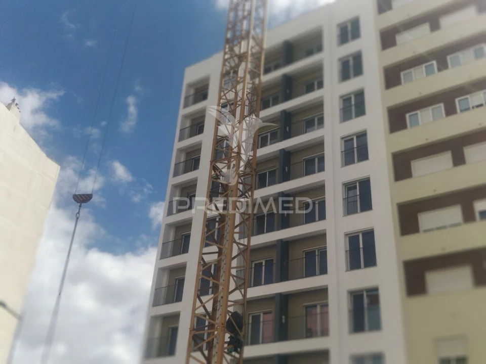 Apartamento T3 para Venda em Corroios Foto 1