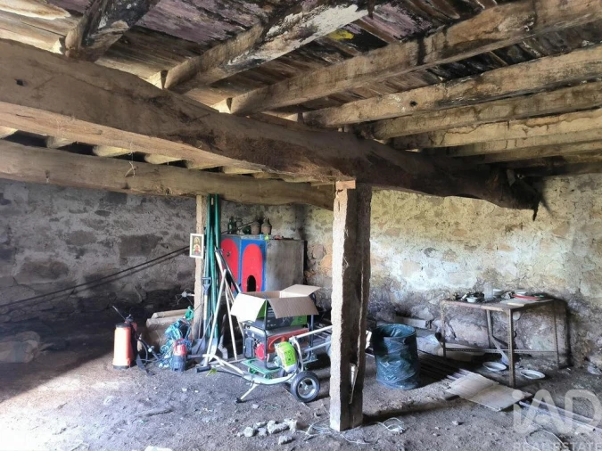 Moradia T3 para Venda em Caria Foto 17