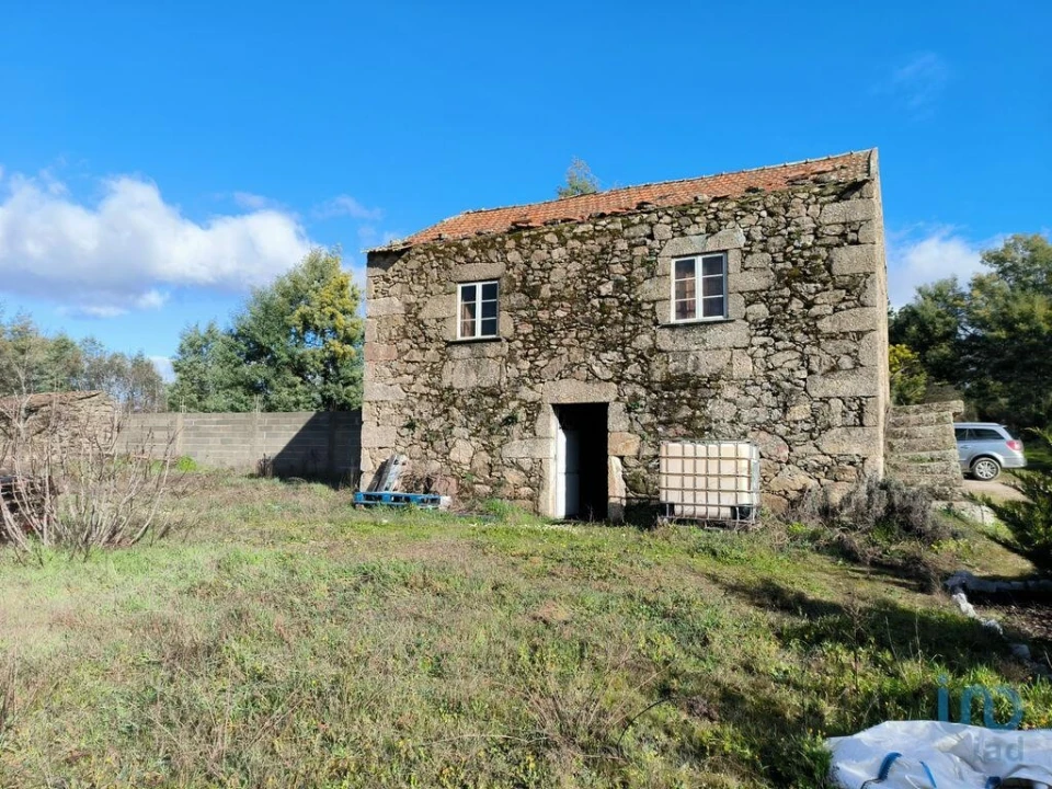 Moradia T3 para Venda em Caria Foto 3