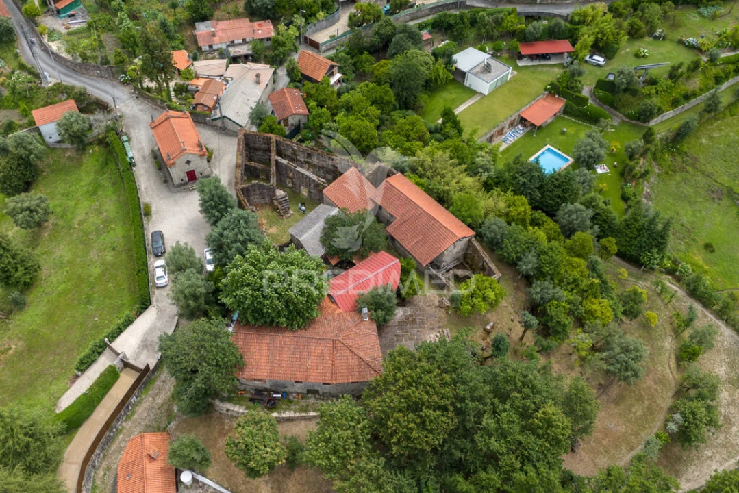 Moradia T3 para Venda em Caniçada e Soengas Foto 17