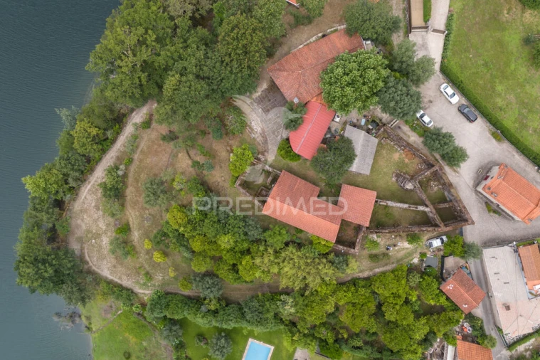 Moradia T3 para Venda em Caniçada e Soengas Foto 10