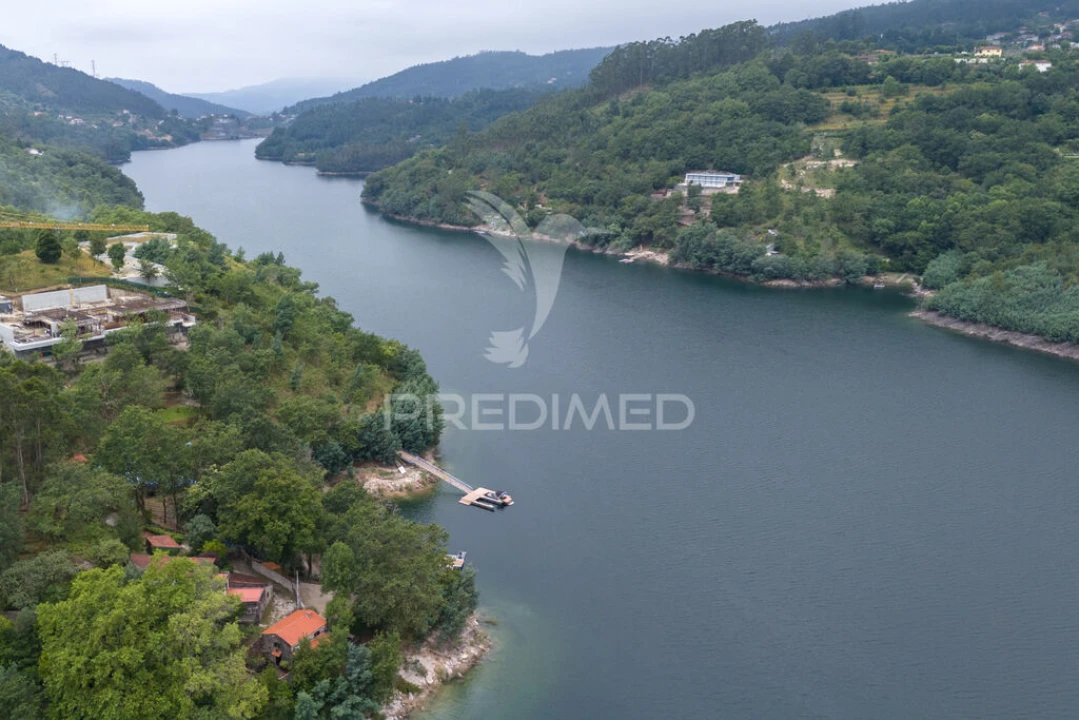 Moradia T3 para Venda em Caniçada e Soengas Foto 3