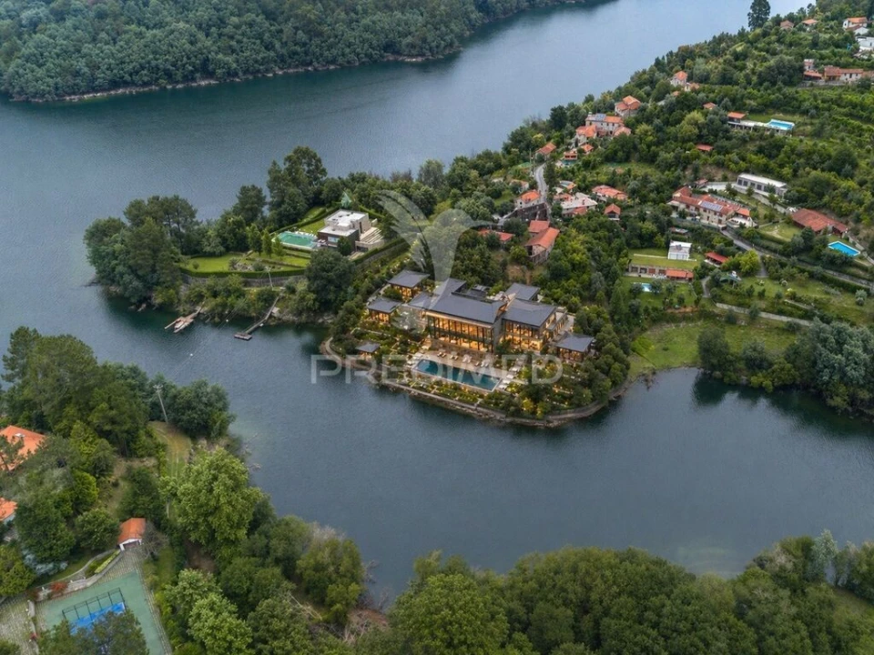 Moradia T3 para Venda em Caniçada e Soengas Foto 2