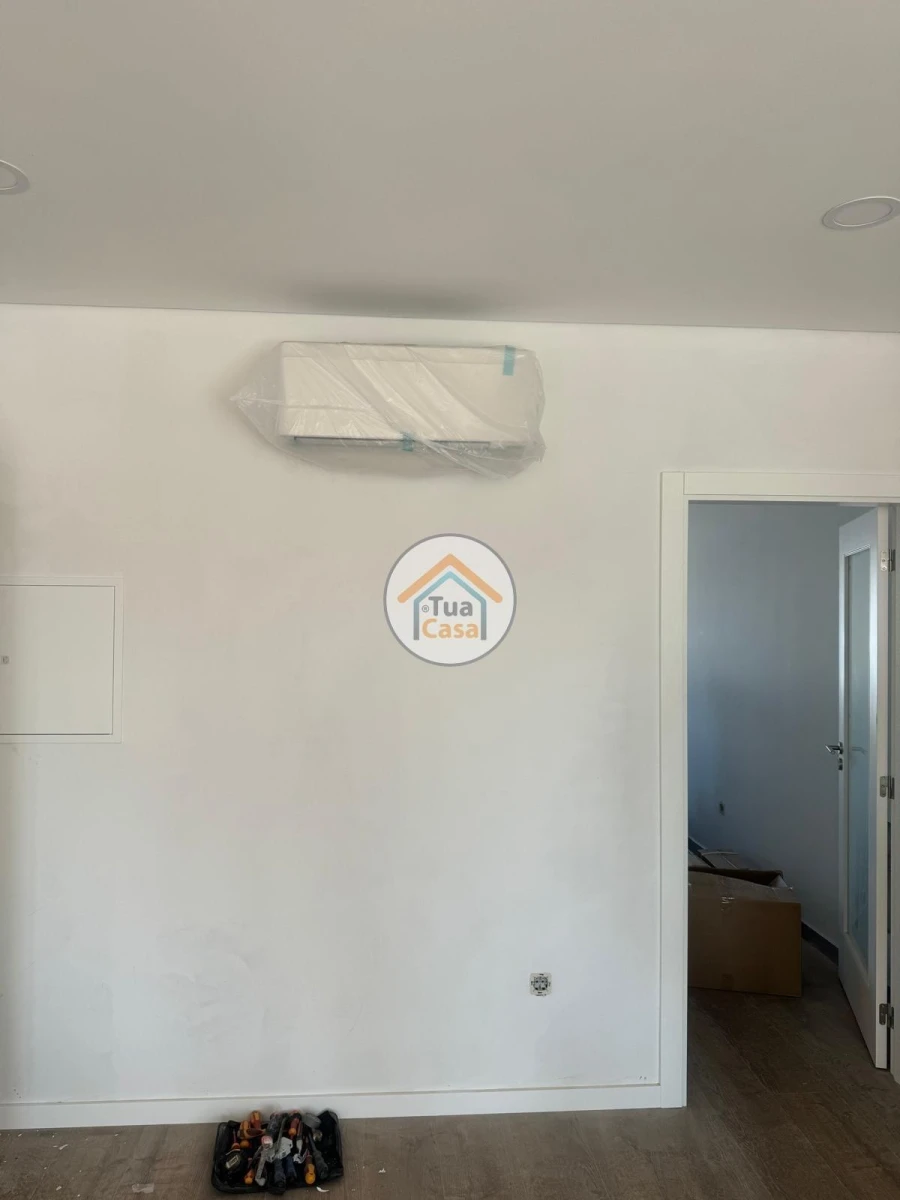 Apartamento T1 para Venda em Currelos, Papízios e Sobral Foto 21