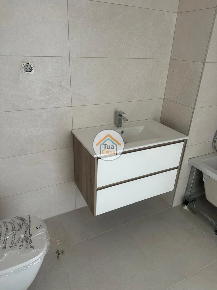 Apartamento T1 para Venda em Currelos, Papízios e Sobral Foto 22