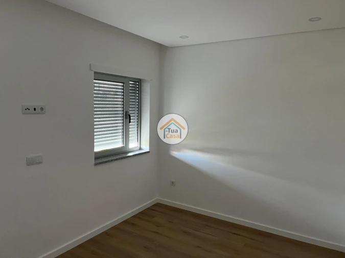 Apartamento T1 para Venda em Currelos, Papízios e Sobral Foto 5