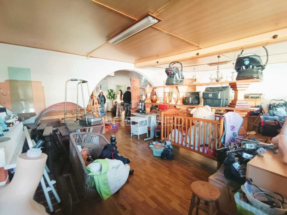 Prédio para Venda em Caxarias Foto 7