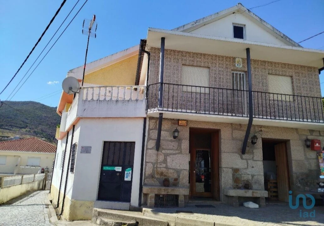 Moradia T6 para Venda em Ferreiros de Avões Foto 1