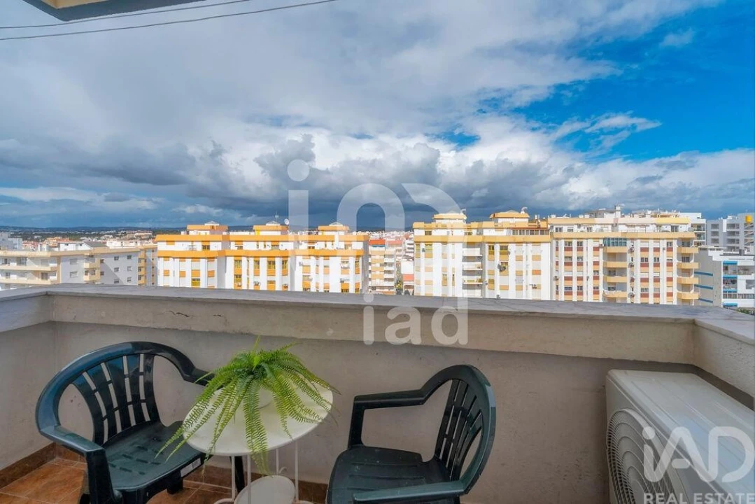 Apartamento T1 para Venda em Quarteira Foto 19