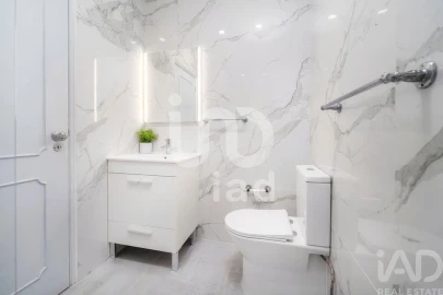 Apartamento T1 para Venda em Quarteira