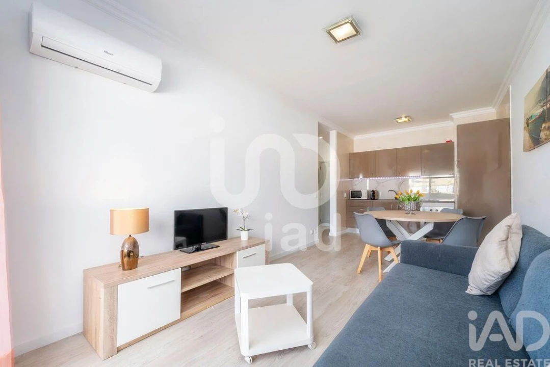 Apartamento T1 para Venda em Quarteira Foto 23