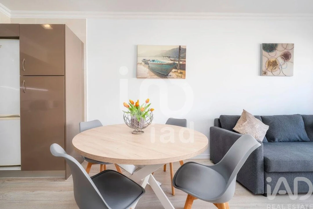 Apartamento T1 para Venda em Quarteira Foto 2