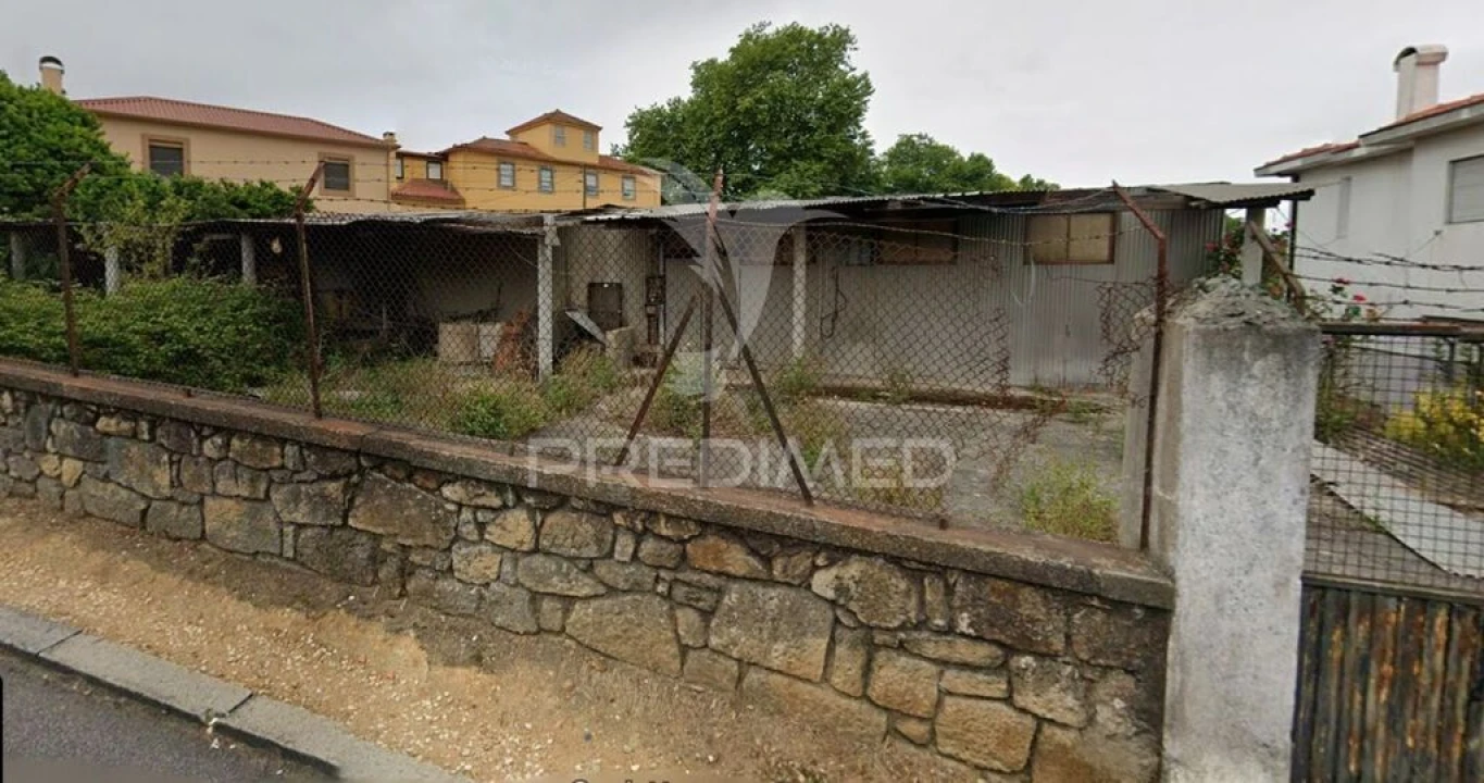Terreno para Venda em Santa Marinha e São Pedro da Afurada Foto 1