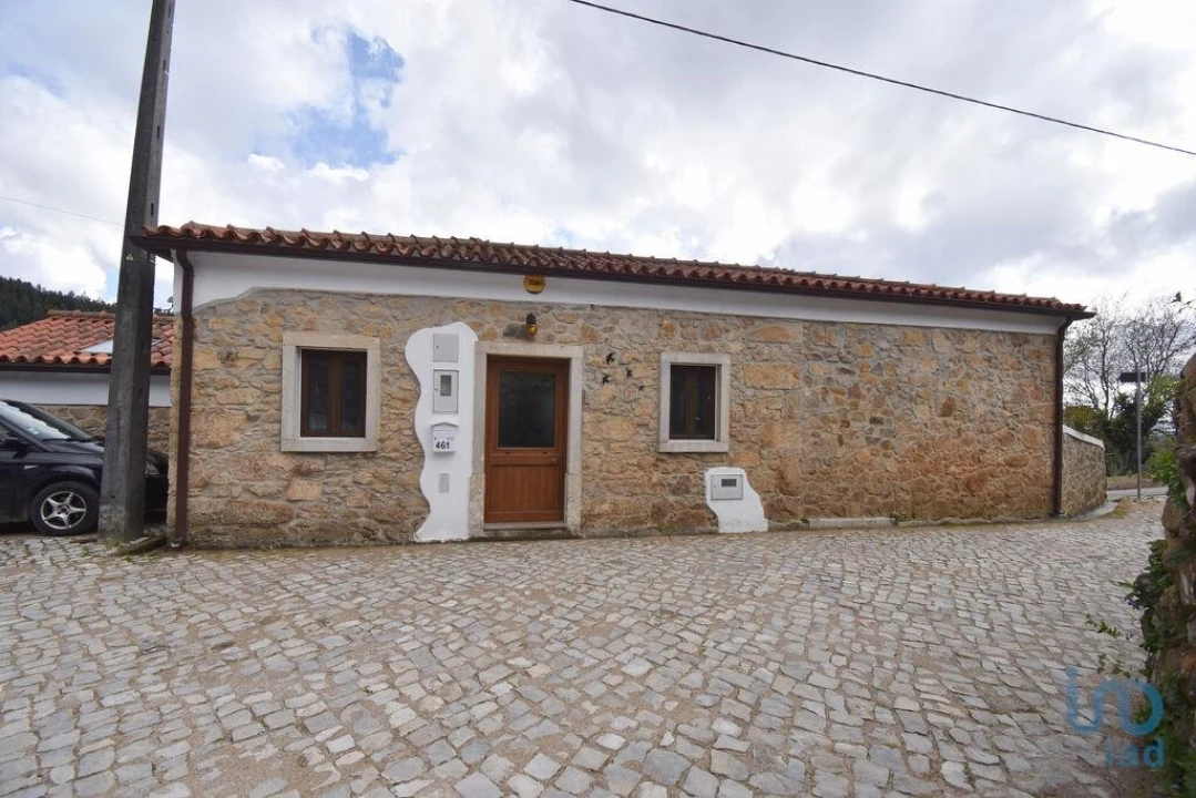 Moradia T3 para Venda em Espinhal Foto 2