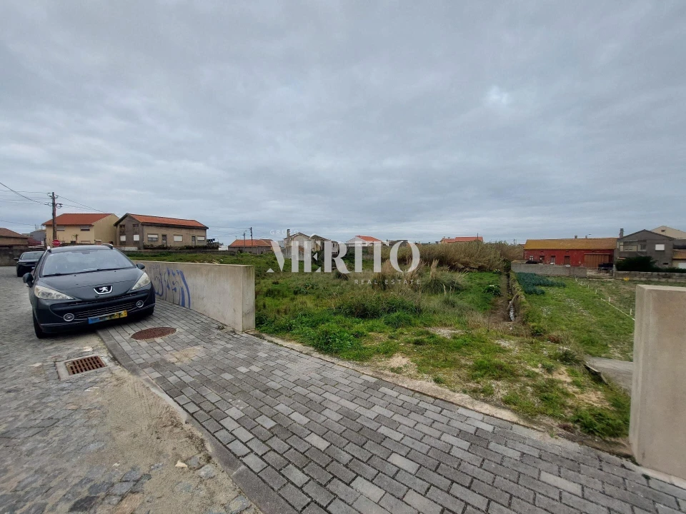 Terreno para Venda em Aguçadoura e Navais Foto 5