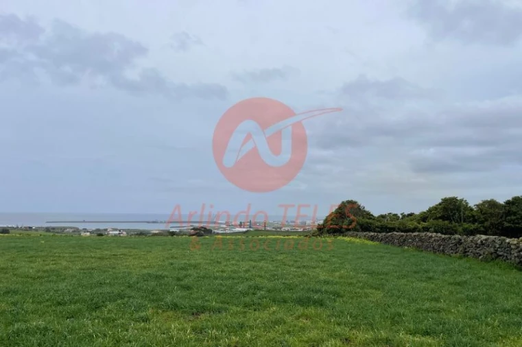 Terreno para Venda em Praia da Vitoria (Santa Cruz) Foto 22