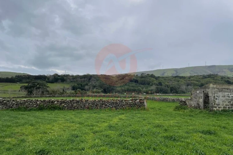 Terreno para Venda em Praia da Vitoria (Santa Cruz) Foto 31