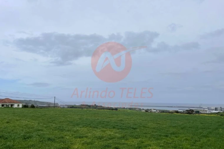 Terreno para Venda em Praia da Vitoria (Santa Cruz) Foto 14