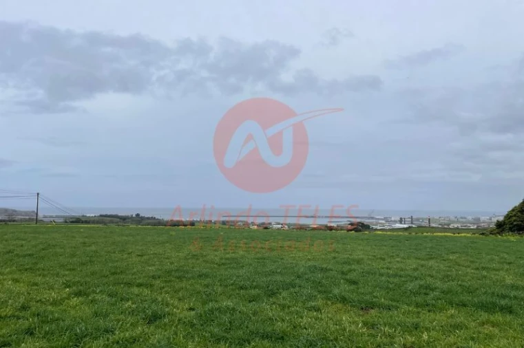 Terreno para Venda em Praia da Vitoria (Santa Cruz) Foto 23