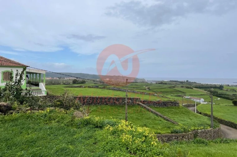 Terreno para Venda em Praia da Vitoria (Santa Cruz) Foto 32