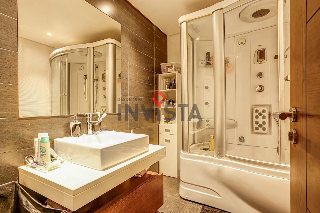 Apartamento T4 para Venda em Alverca do Ribatejo e Sobralinho Foto 13