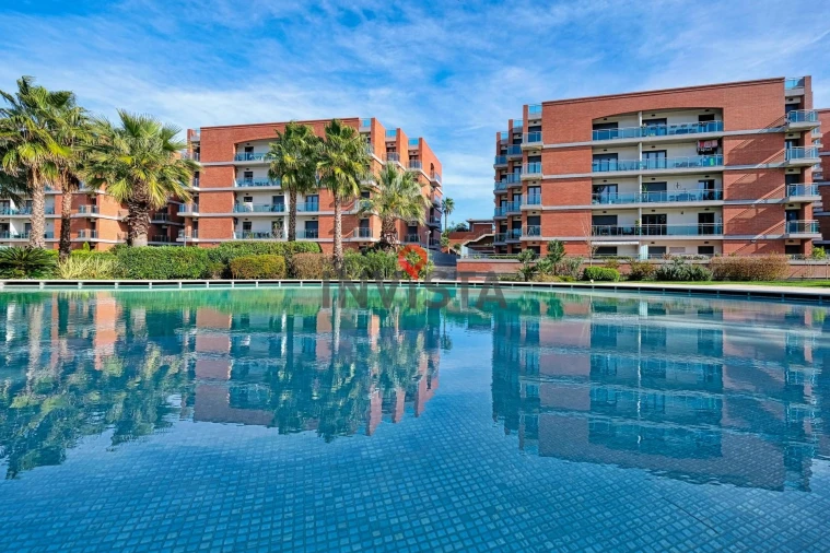 Apartamento T4 para Venda em Alverca do Ribatejo e Sobralinho Foto 17