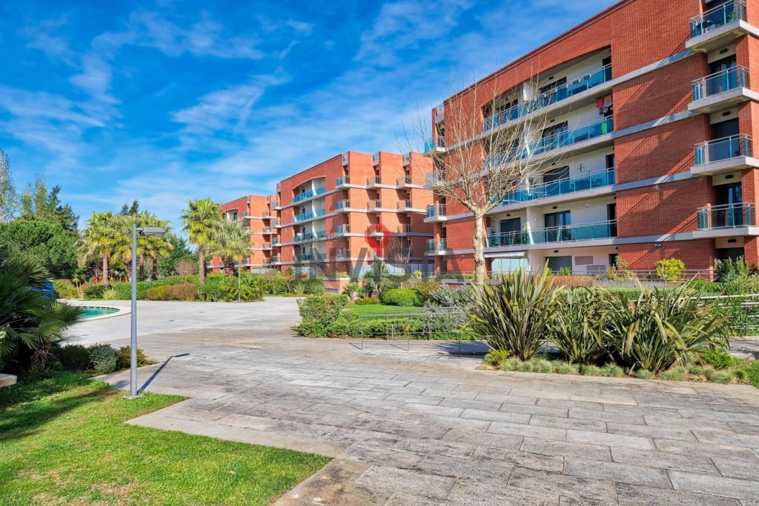 Apartamento T4 para Venda em Alverca do Ribatejo e Sobralinho Foto 1