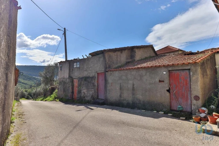 Moradia T1 para Venda em Friúmes e Paradela Foto 1