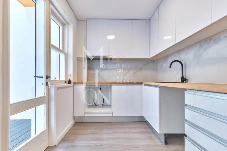 Apartamento T2 para Venda em Bonfim Foto 9