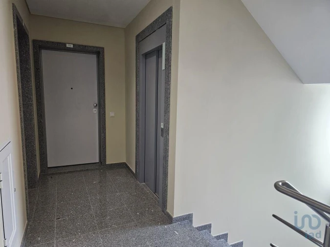 Apartamento T3 para Venda em Alcantarilha e Pêra Foto 12