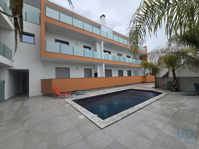 Apartamento T3 para Venda em Alcantarilha e Pêra Foto 2