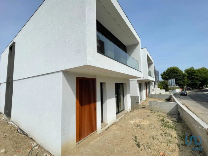 Moradia T3 para Venda em Barcelos, V.Boa, V.Frescainha Foto 2