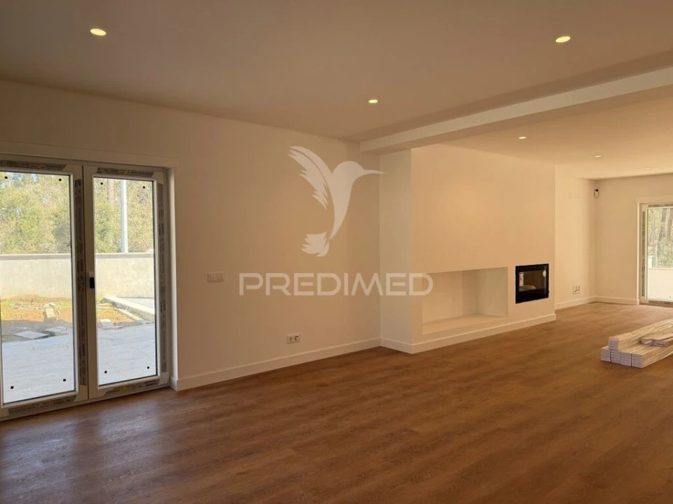 Moradia T4 para Venda em São Mamede Foto 8