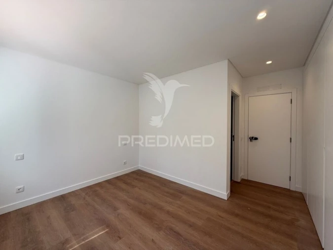 Moradia T4 para Venda em São Mamede Foto 18