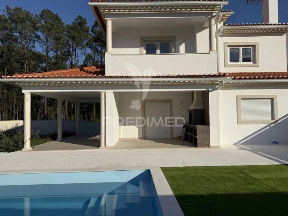 Moradia T4 para Venda em São Mamede Foto 4