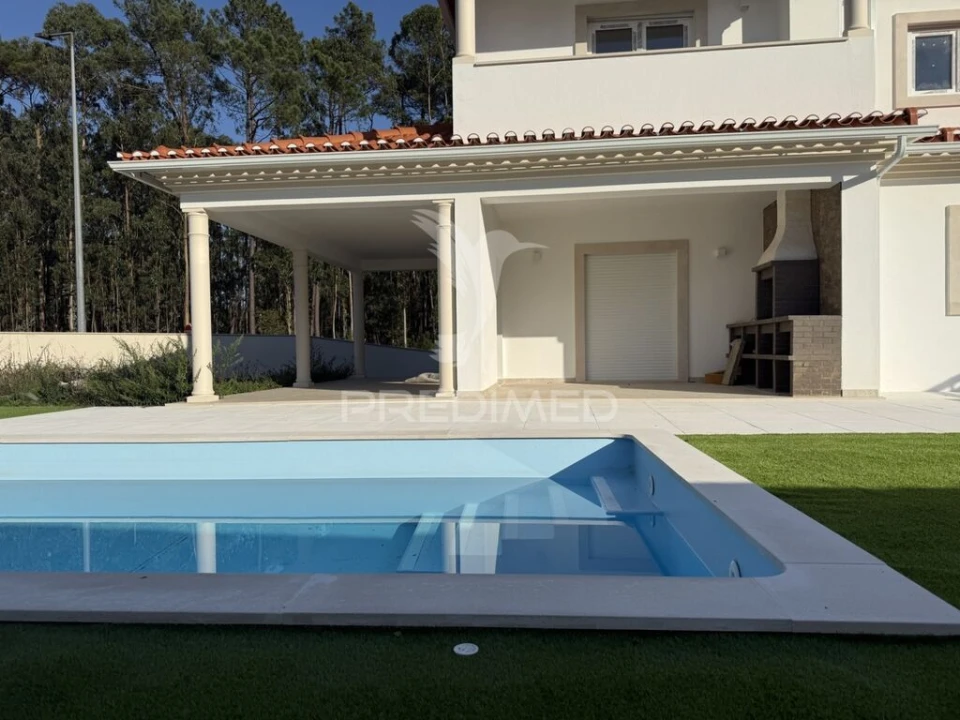 Moradia T4 para Venda em São Mamede Foto 5