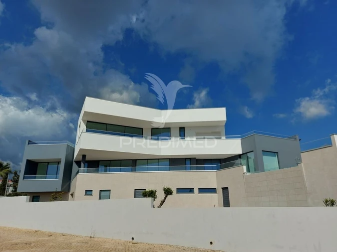 Moradia T4 para Venda em Bensafrim e Barão de São João Foto 7