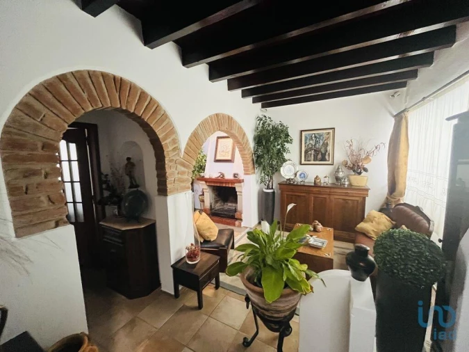 Moradia T5 para Venda em Beja (Salvador e Santa Maria da Feira) Foto 4