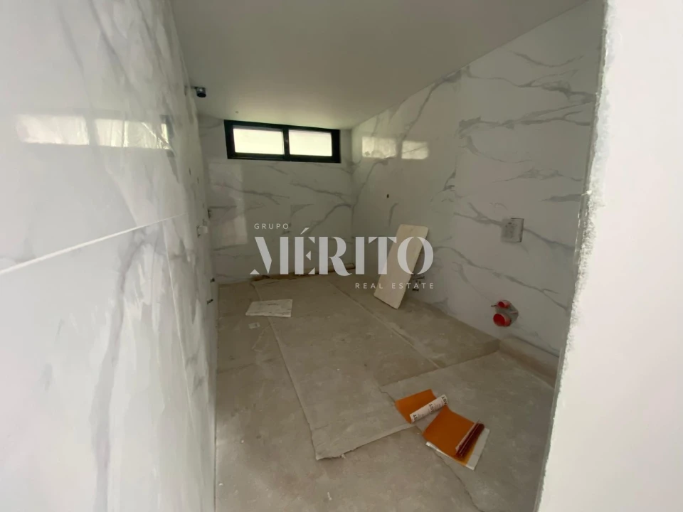 Moradia T3 para Venda em Roriz Foto 20