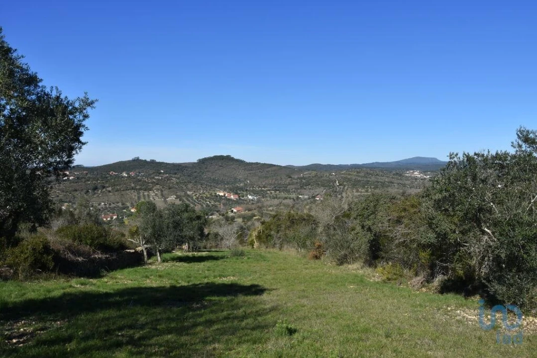 Terreno para Venda em Chãos Foto 14