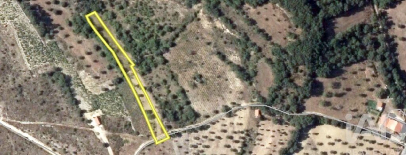 Terreno para Venda em Chãos Foto 27