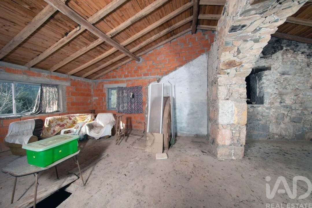 Moradia T3 para Venda em Serpins Foto 15