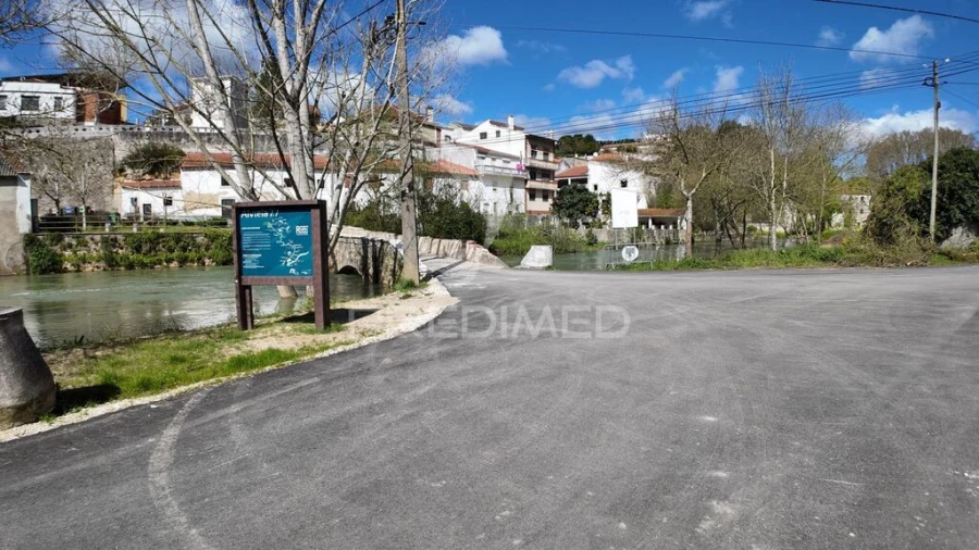 Moradia T3 para Venda em Pernes Foto 11